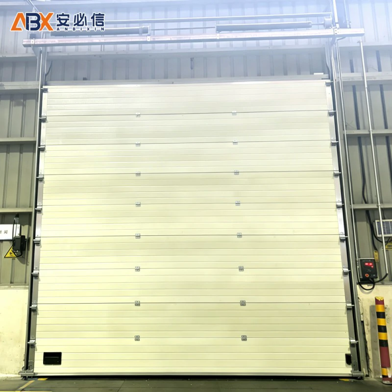 长沙回龙铺镇钢质提升门